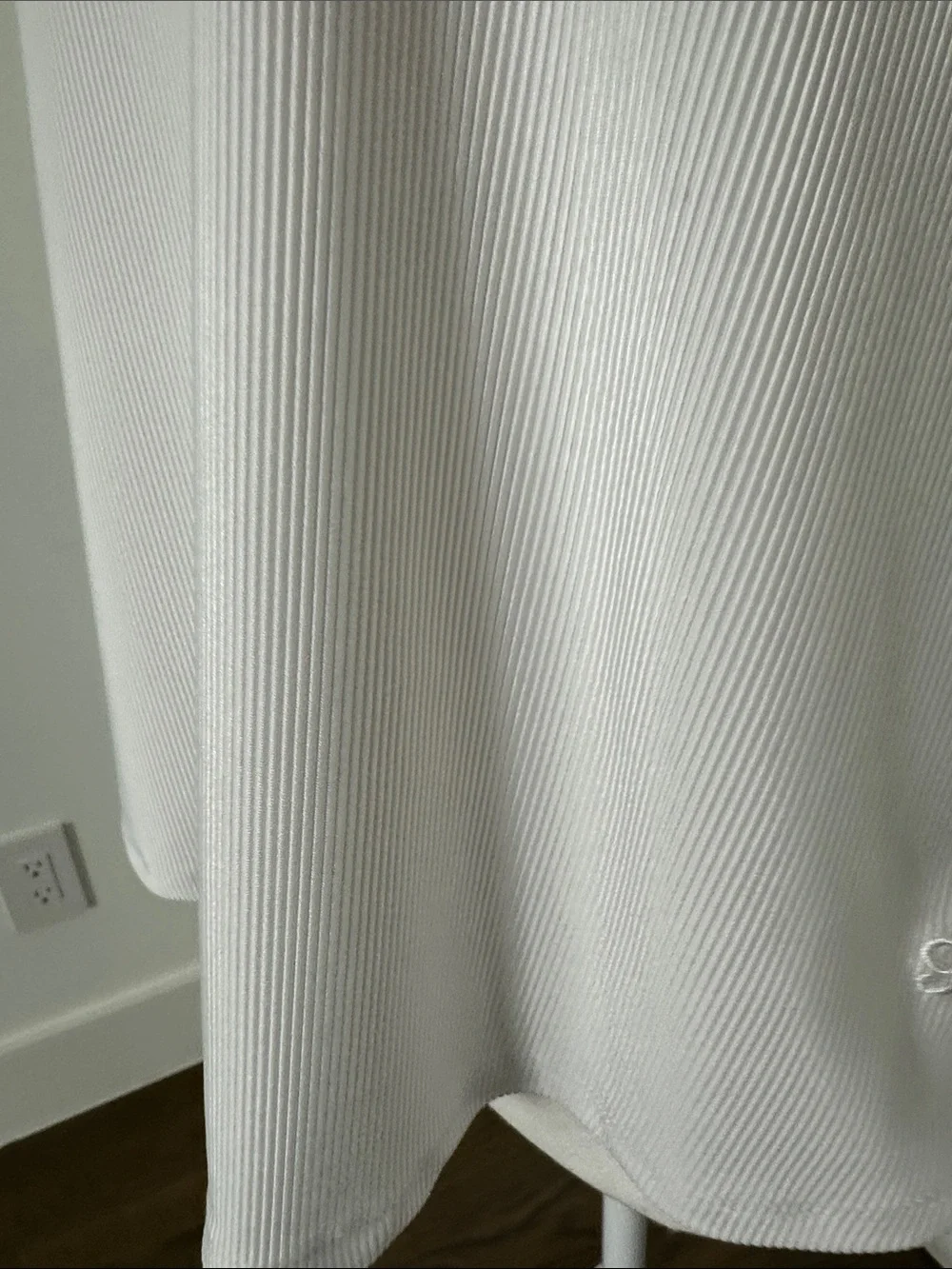 Albion lightweight white